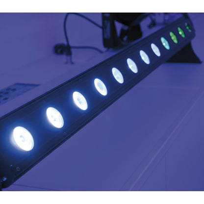 SHOWTEC PIXEL BAR 8 COB LED BAR