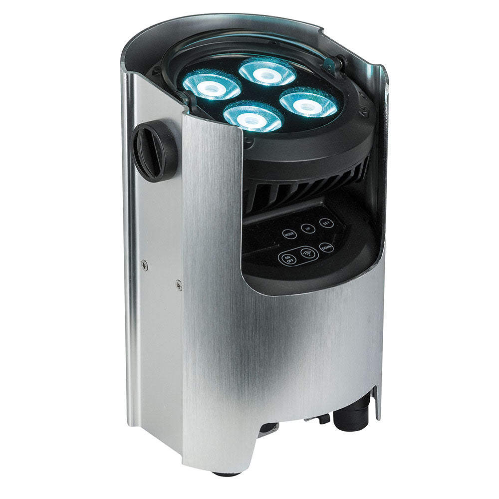 SHOWTEC EVENTSPOT 1600 Q4 RGBW LED-SPOT MET ACCU ZILVER