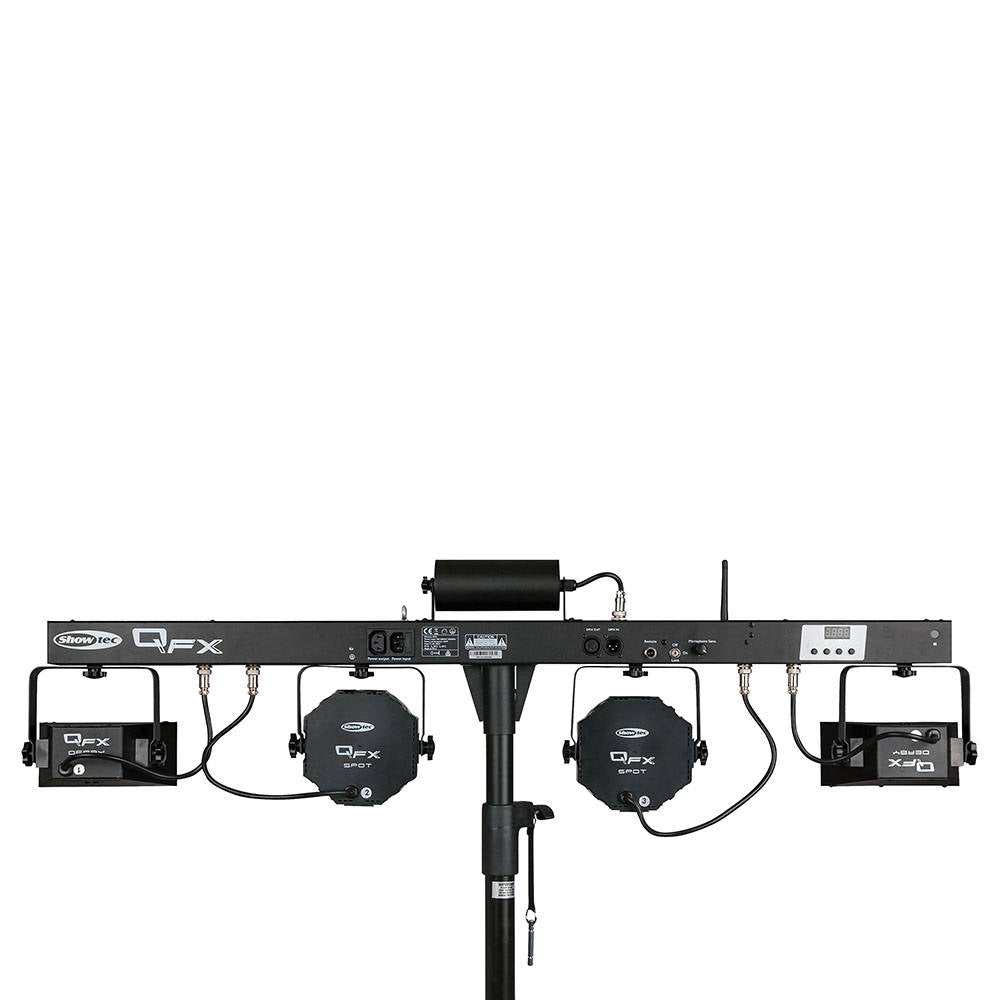 SHOWTEC QFX MULTI FX COMPACT LIGHT SET EFFECTEN BAR